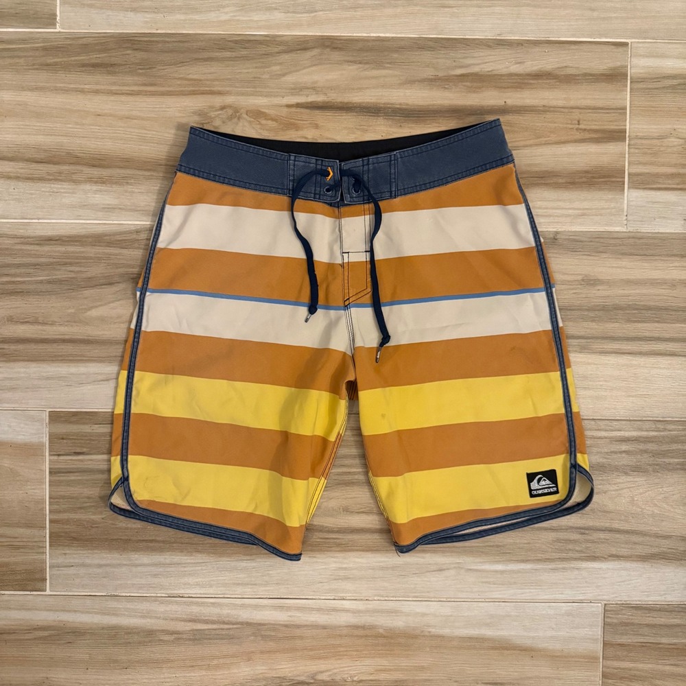 Quiksilver Cypher Scallop Boardshorts Mens 31 Striped Swim Trunks Y2K‎ Retro 19"